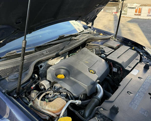 Рено Лагуна 2008 в Киеве на Automoto.ua Синий Рено Лагуна, объемом двигателя 1.46 л и пробегом 285 тыс. км за 7000 $, фото 57 на Automoto.ua