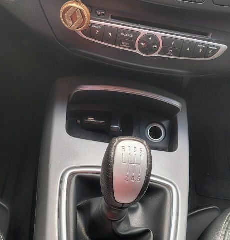 Рено Лагуна 2008 в Каменское - Днепродзержинск на Automoto.ua Синий Рено Лагуна, объемом двигателя 1.5 л и пробегом 276 тыс. км за 6500 $, фото 19 на Automoto.ua