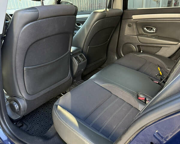 Рено Лагуна 2008 в Киеве на Automoto.ua Синий Рено Лагуна, объемом двигателя 1.46 л и пробегом 285 тыс. км за 7000 $, фото 25 на Automoto.ua