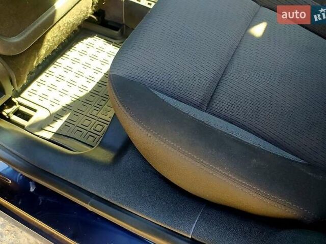 Синій Рено Лагуна, об'ємом двигуна 2 л та пробігом 250 тис. км за 6700 $, фото 3 на Automoto.ua