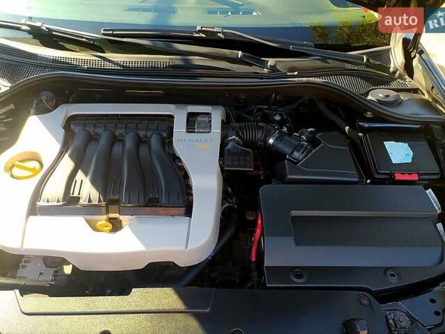 Синій Рено Лагуна, об'ємом двигуна 2 л та пробігом 250 тис. км за 6700 $, фото 12 на Automoto.ua