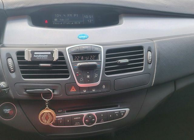 Рено Лагуна 2008 в Каменское - Днепродзержинск на Automoto.ua Синий Рено Лагуна, объемом двигателя 1.5 л и пробегом 276 тыс. км за 6500 $, фото 18 на Automoto.ua