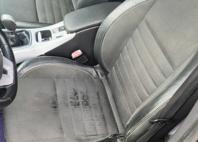 Рено Лагуна 2008 в Каменское - Днепродзержинск на Automoto.ua Синий Рено Лагуна, объемом двигателя 1.5 л и пробегом 276 тыс. км за 6500 $, фото 12 на Automoto.ua