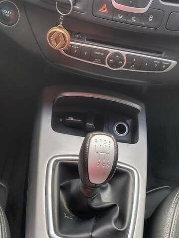 Синий Рено Лагуна, объемом двигателя 1.46 л и пробегом 276 тыс. км за 5999 $, фото 17 на Automoto.ua