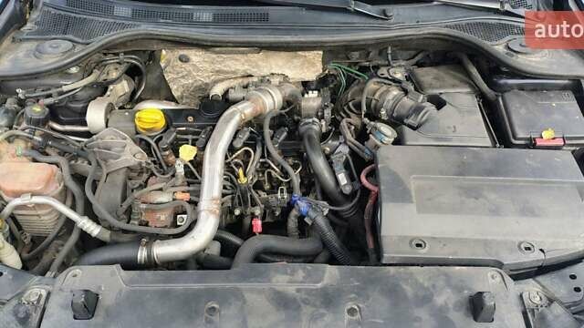 Синий Рено Лагуна, объемом двигателя 1.46 л и пробегом 276 тыс. км за 5999 $, фото 14 на Automoto.ua