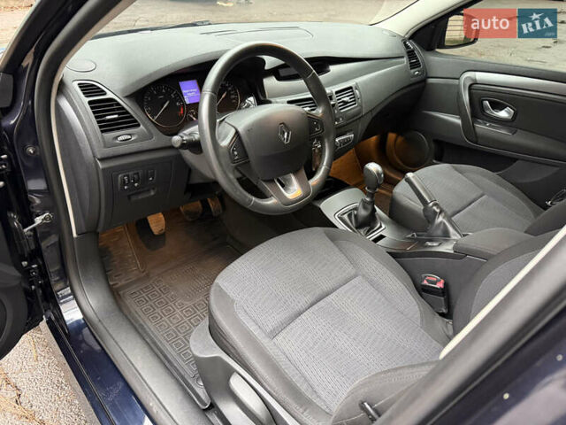 Синий Рено Лагуна, объемом двигателя 2 л и пробегом 175 тыс. км за 6900 $, фото 14 на Automoto.ua