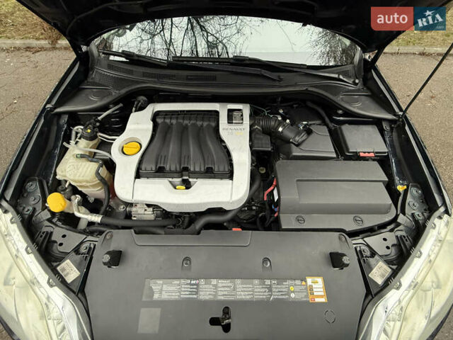 Синий Рено Лагуна, объемом двигателя 2 л и пробегом 175 тыс. км за 6900 $, фото 21 на Automoto.ua