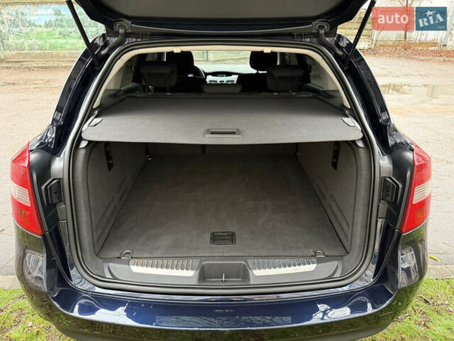 Синий Рено Лагуна, объемом двигателя 2 л и пробегом 175 тыс. км за 6900 $, фото 22 на Automoto.ua