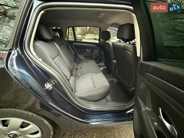 Синий Рено Лагуна, объемом двигателя 2 л и пробегом 175 тыс. км за 6900 $, фото 20 на Automoto.ua