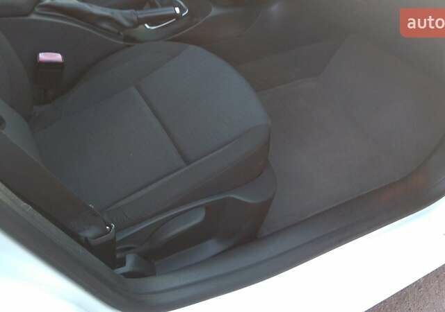 Синий Рено Лагуна, объемом двигателя 1.46 л и пробегом 167 тыс. км за 6850 $, фото 12 на Automoto.ua