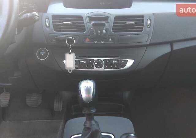 Синий Рено Лагуна, объемом двигателя 1.46 л и пробегом 167 тыс. км за 6850 $, фото 17 на Automoto.ua