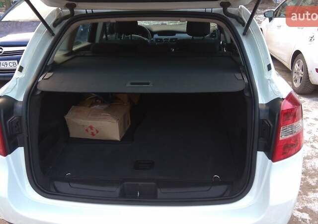 Синий Рено Лагуна, объемом двигателя 1.46 л и пробегом 167 тыс. км за 6850 $, фото 9 на Automoto.ua