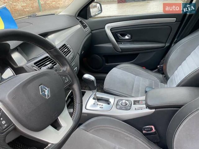 Синий Рено Лагуна, объемом двигателя 2 л и пробегом 298 тыс. км за 7250 $, фото 24 на Automoto.ua