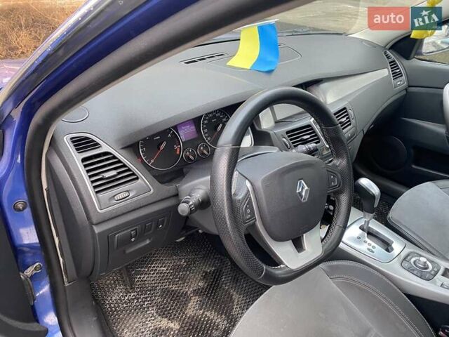 Синій Рено Лагуна, об'ємом двигуна 2 л та пробігом 297 тис. км за 7400 $, фото 16 на Automoto.ua