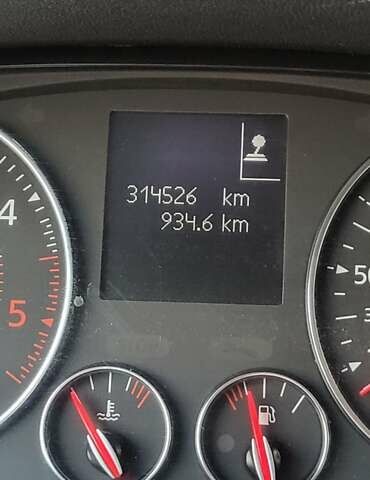 Синий Рено Лагуна, объемом двигателя 1.46 л и пробегом 314 тыс. км за 6500 $, фото 18 на Automoto.ua