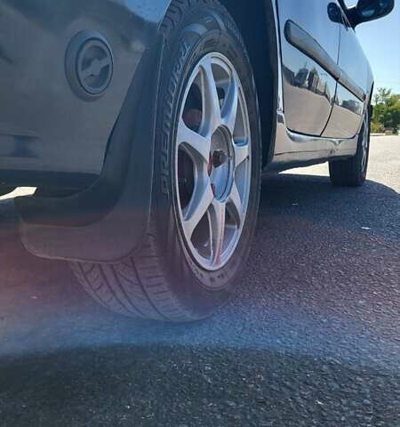 Синий Рено Лагуна, объемом двигателя 1.79 л и пробегом 300 тыс. км за 1850 $, фото 10 на Automoto.ua