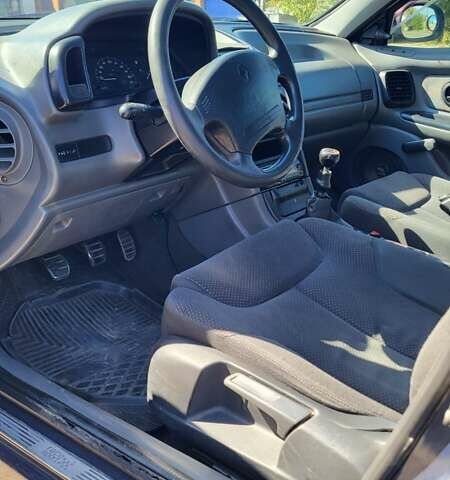 Синий Рено Лагуна, объемом двигателя 1.79 л и пробегом 300 тыс. км за 1850 $, фото 17 на Automoto.ua