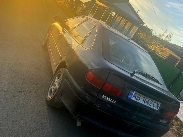 Синий Рено Лагуна, объемом двигателя 1.8 л и пробегом 340 тыс. км за 1350 $, фото 5 на Automoto.ua