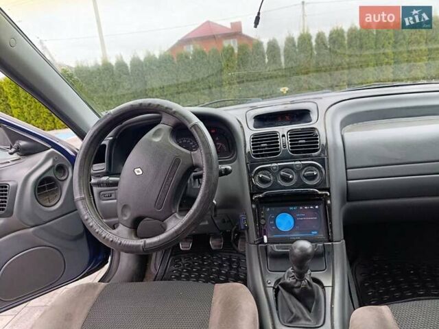 Синій Рено Лагуна, об'ємом двигуна 1.79 л та пробігом 296 тис. км за 1550 $, фото 11 на Automoto.ua