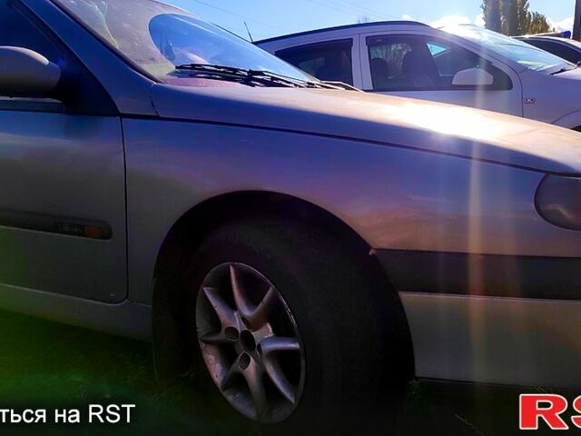 Синий Рено Лагуна, объемом двигателя 1.6 л и пробегом 230 тыс. км за 1600 $, фото 3 на Automoto.ua
