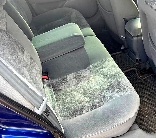 Синий Рено Лагуна, объемом двигателя 1.8 л и пробегом 246 тыс. км за 3900 $, фото 12 на Automoto.ua