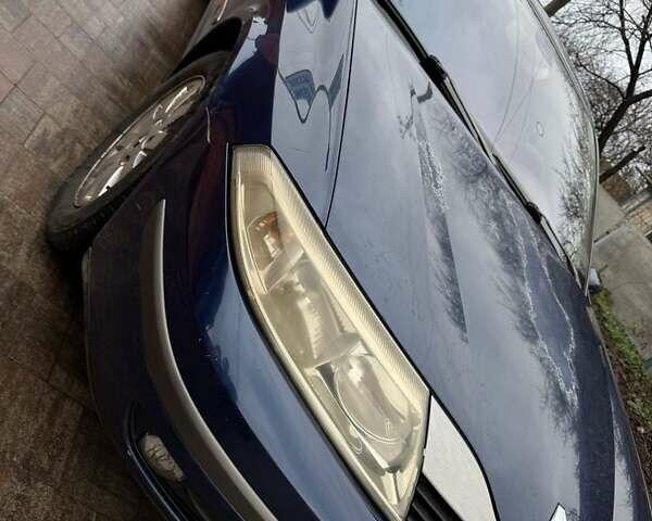 Синий Рено Лагуна, объемом двигателя 1.8 л и пробегом 200 тыс. км за 3100 $, фото 1 на Automoto.ua