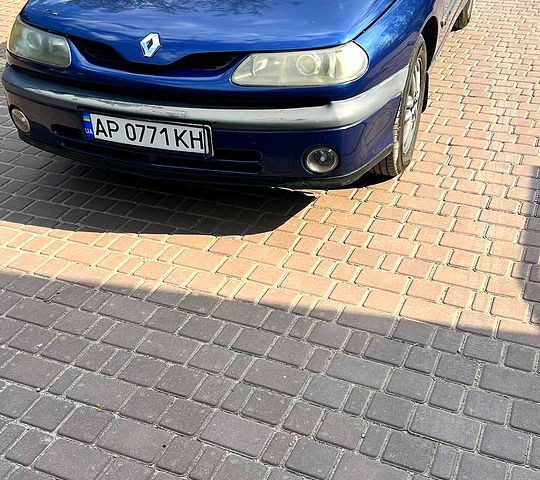 Синий Рено Лагуна, объемом двигателя 1.8 л и пробегом 246 тыс. км за 3900 $, фото 2 на Automoto.ua