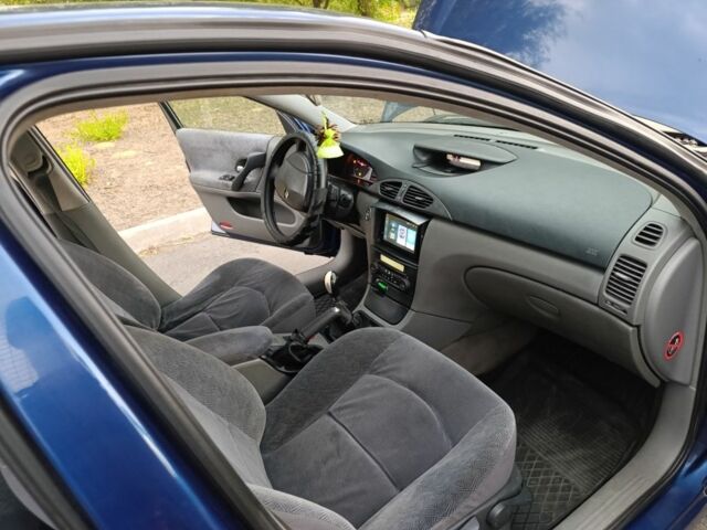 Синий Рено Лагуна, объемом двигателя 1.6 л и пробегом 326 тыс. км за 3300 $, фото 6 на Automoto.ua