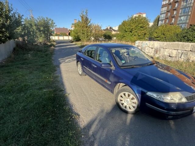 Синий Рено Лагуна, объемом двигателя 1.8 л и пробегом 171 тыс. км за 1500 $, фото 1 на Automoto.ua