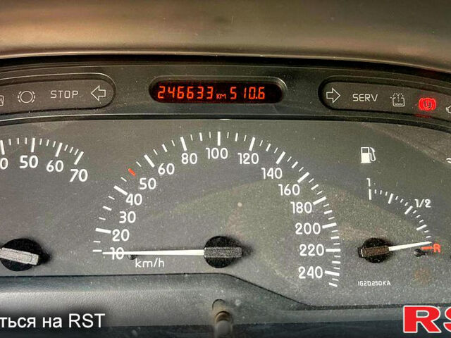 Синий Рено Лагуна, объемом двигателя 1.8 л и пробегом 246 тыс. км за 3900 $, фото 13 на Automoto.ua