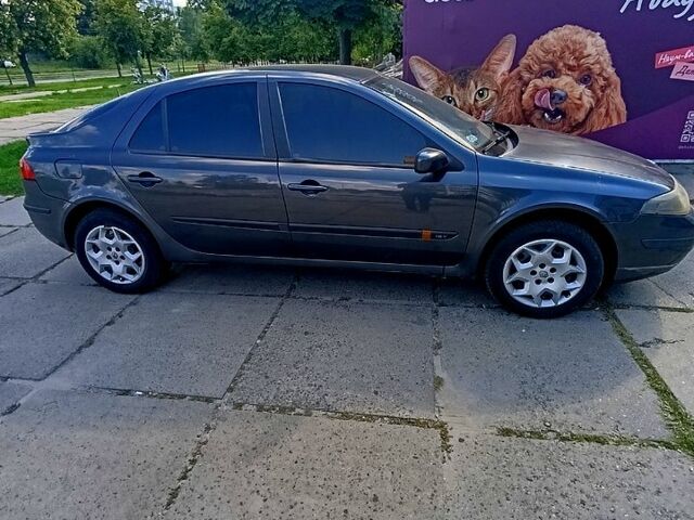 Синий Рено Лагуна, объемом двигателя 1.6 л и пробегом 316 тыс. км за 3000 $, фото 3 на Automoto.ua