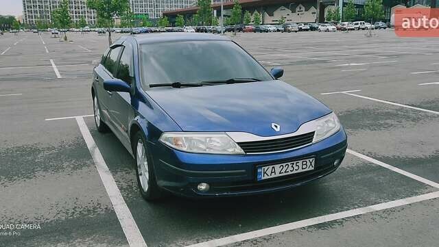 Синий Рено Лагуна, объемом двигателя 2 л и пробегом 275 тыс. км за 4500 $, фото 1 на Automoto.ua