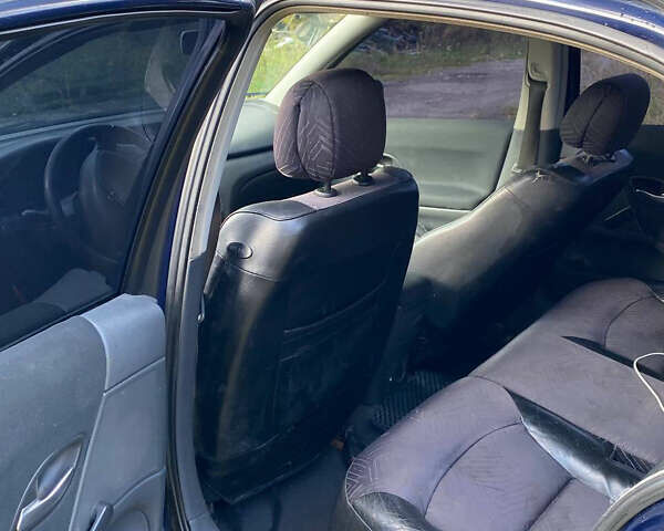 Синий Рено Лагуна, объемом двигателя 1.9 л и пробегом 360 тыс. км за 3500 $, фото 14 на Automoto.ua