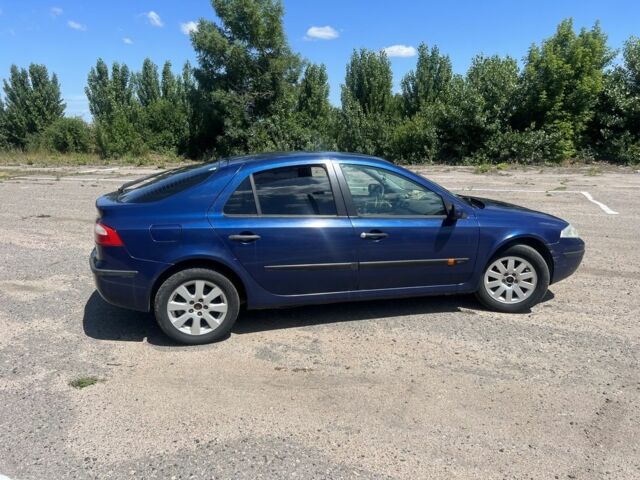 Синий Рено Лагуна, объемом двигателя 1.6 л и пробегом 333 тыс. км за 1050 $, фото 7 на Automoto.ua