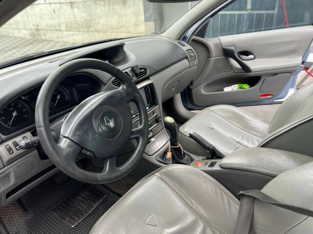 Рено Лагуна 2003 в Хмельницком на Automoto.ua Синий Рено Лагуна, объемом двигателя 2.9 л и пробегом 341 тыс. км за 3200 $, фото 8 на Automoto.ua