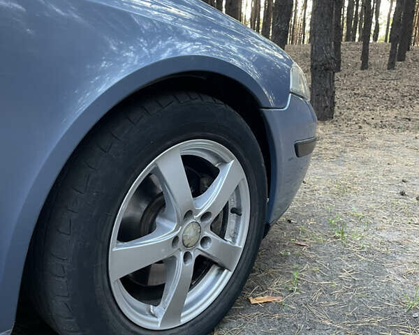 Синий Рено Лагуна, объемом двигателя 1.87 л и пробегом 355 тыс. км за 3400 $, фото 5 на Automoto.ua