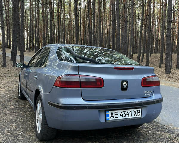 Синий Рено Лагуна, объемом двигателя 1.87 л и пробегом 355 тыс. км за 3400 $, фото 2 на Automoto.ua