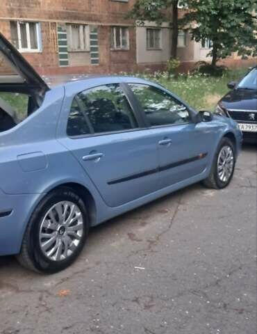 Синий Рено Лагуна, объемом двигателя 1.6 л и пробегом 260 тыс. км за 3700 $, фото 3 на Automoto.ua