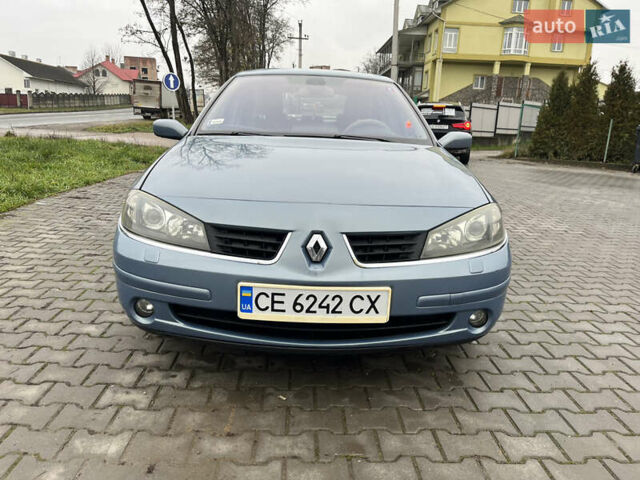 Синий Рено Лагуна, объемом двигателя 2.2 л и пробегом 324 тыс. км за 3600 $, фото 3 на Automoto.ua