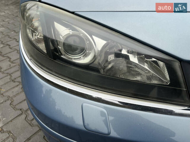 Синий Рено Лагуна, объемом двигателя 2.2 л и пробегом 324 тыс. км за 3600 $, фото 27 на Automoto.ua