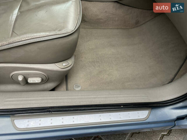 Синий Рено Лагуна, объемом двигателя 2.2 л и пробегом 324 тыс. км за 3600 $, фото 44 на Automoto.ua