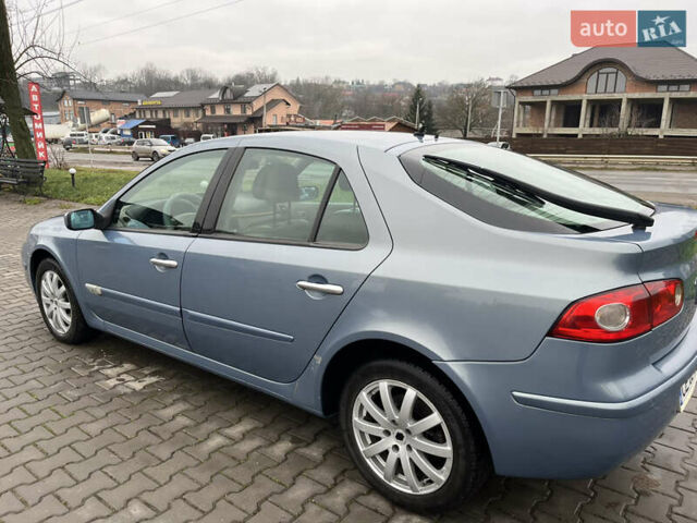 Синий Рено Лагуна, объемом двигателя 2.2 л и пробегом 324 тыс. км за 3600 $, фото 8 на Automoto.ua