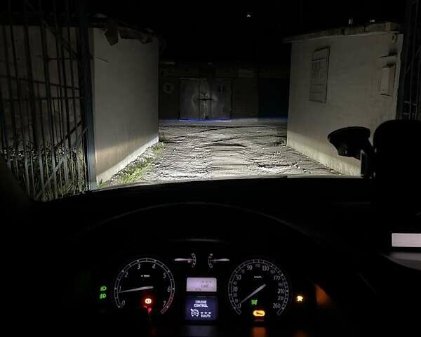 Синий Рено Лагуна, объемом двигателя 2 л и пробегом 215 тыс. км за 4200 $, фото 10 на Automoto.ua