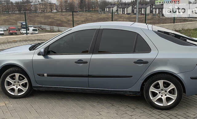 Синий Рено Лагуна, объемом двигателя 1.6 л и пробегом 200 тыс. км за 4900 $, фото 7 на Automoto.ua