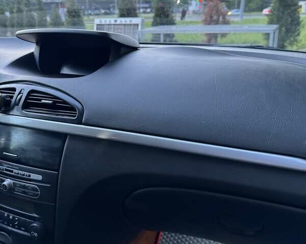 Рено Лагуна 2006 в Львове на Automoto.ua Синий Рено Лагуна, объемом двигателя 1.87 л и пробегом 419 тыс. км за 3700 $, фото 13 на Automoto.ua