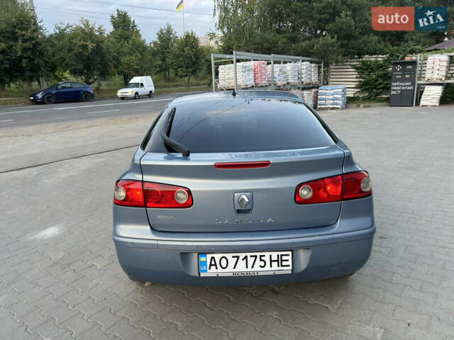 Синий Рено Лагуна, объемом двигателя 2.19 л и пробегом 350 тыс. км за 2799 $, фото 2 на Automoto.ua