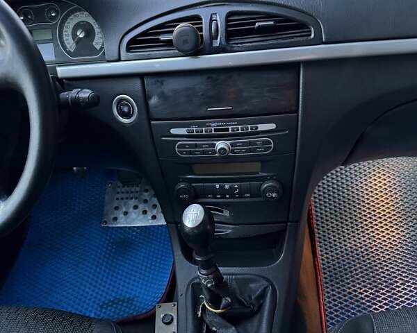 Рено Лагуна 2006 в Львове на Automoto.ua Синий Рено Лагуна, объемом двигателя 1.87 л и пробегом 419 тыс. км за 3700 $, фото 12 на Automoto.ua