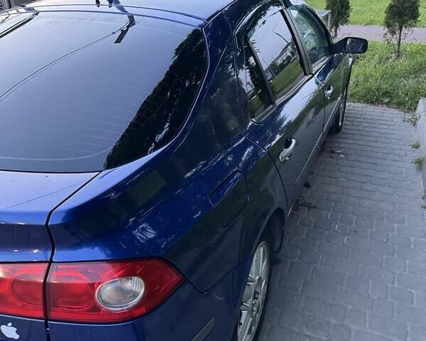 Рено Лагуна 2006 в Львове на Automoto.ua Синий Рено Лагуна, объемом двигателя 1.87 л и пробегом 419 тыс. км за 3700 $, фото 3 на Automoto.ua