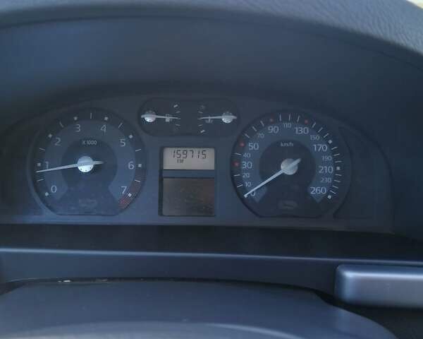 Синий Рено Лагуна, объемом двигателя 2 л и пробегом 160 тыс. км за 4000 $, фото 4 на Automoto.ua