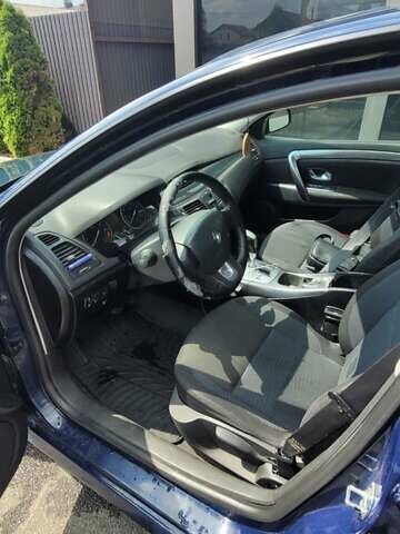 Синій Рено Лагуна, об'ємом двигуна 2 л та пробігом 221 тис. км за 5600 $, фото 15 на Automoto.ua